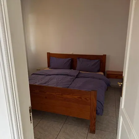 Kary Apartment *
